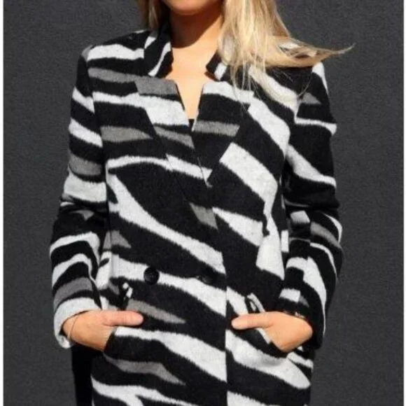 NWOT RD Style Zebra Polyester Wool Blend Coat Unlined S - Picture 6 of 9